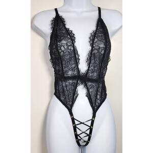 NWT Victoria’s Secret Black Lace Teddy Bodysuit Plunge Strappy Lingerie M Y2K